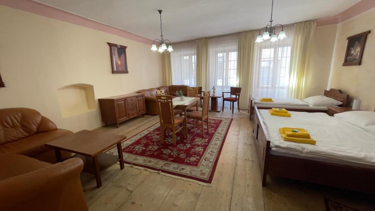 Pension Pod Radnicí Czeski Krumlow Zewnętrze zdjęcie
